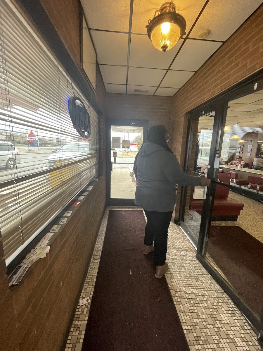 Zoe's Family Restaurant